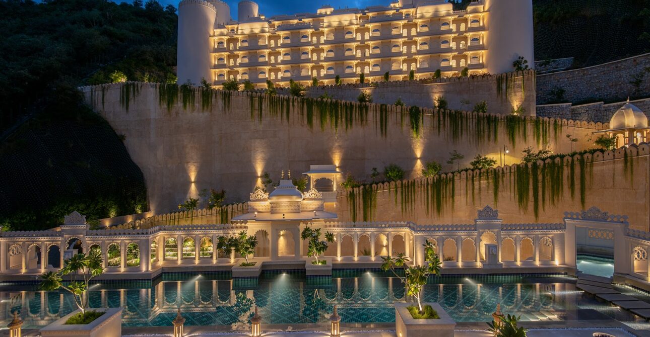 The Royal Retreat Resort And Spa, Badi Lake Road, Udaipur